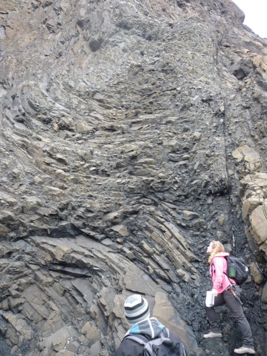 Examining fault deformation in the Bay of Fundy, Nova Scotia, Canada, while on a field course
